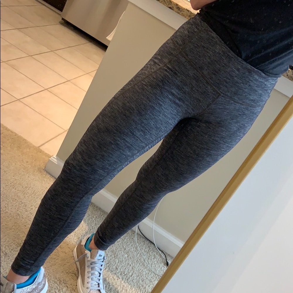 ✨HOST PICK!✨ Athleta S Petite leggings